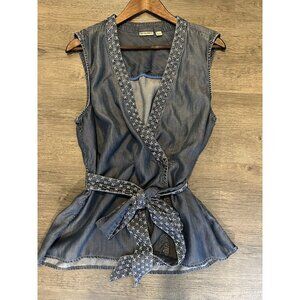 HOLDING HORSES Blue Sleeveless Blouse
